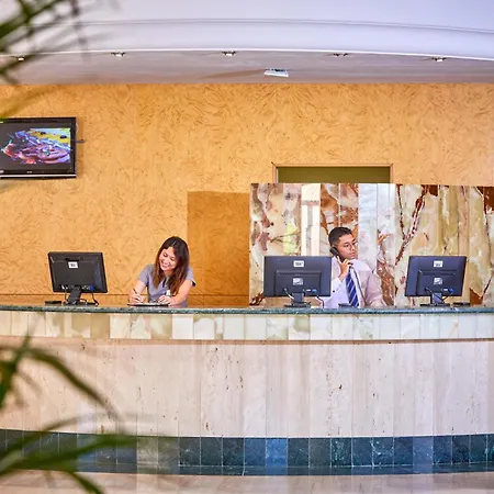 Zafiro Hotel apartamentowy 4*