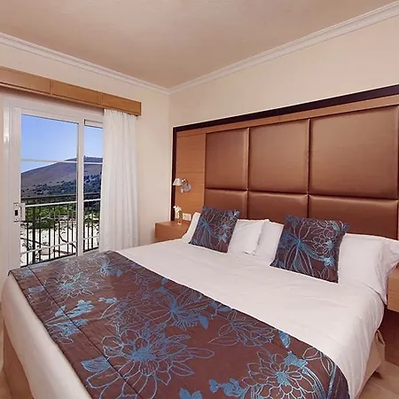Zafiro Hotel apartamentowy